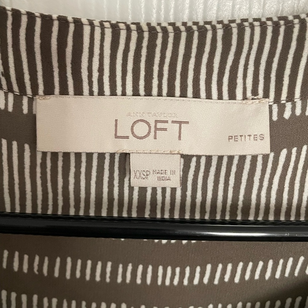 Top from Loft - Picture 3 of 3